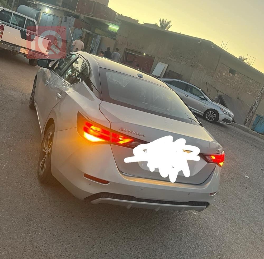 نيسان سنترا